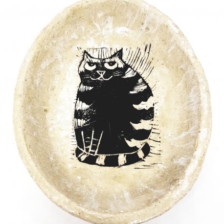 oval bowl, cream glaze, linocut, stripey cat design, handmade, stoneware bowl, jane adams ceramics, cornwall, pottery cat, pottery bowl, studio ceramics, cat gifts