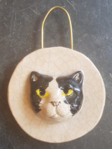ceramic cats, cats, black and white cats, black and white, crackle glaze, jane adams ceramics. handmade, stoneware, studio cramics, pottery cats