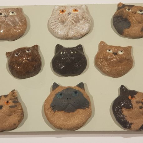 wall plaque, cat ornaments, pottery cats, cat ceramics, nine lives, jane adams ceramics